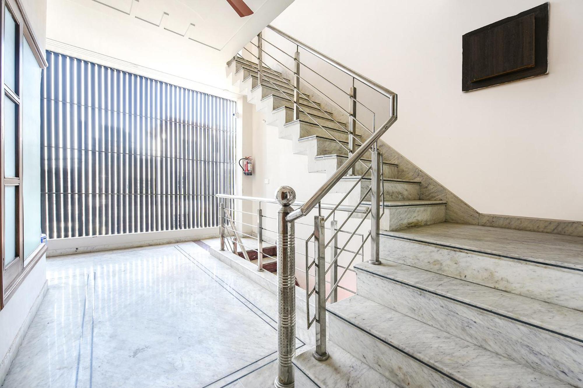 Fabhotel K9 Stay Лудхиана Экстерьер фото